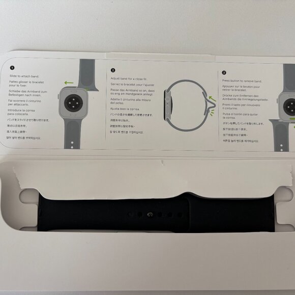 Apple Watch 46mm Black Sport Band - M/L - Picture 6 of 6